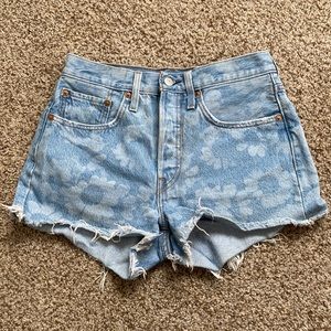 Levi’s 401 Jean Shorts